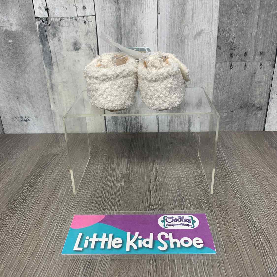 Size 0-3 Months White Cat & Jack Soft Sole Shoes