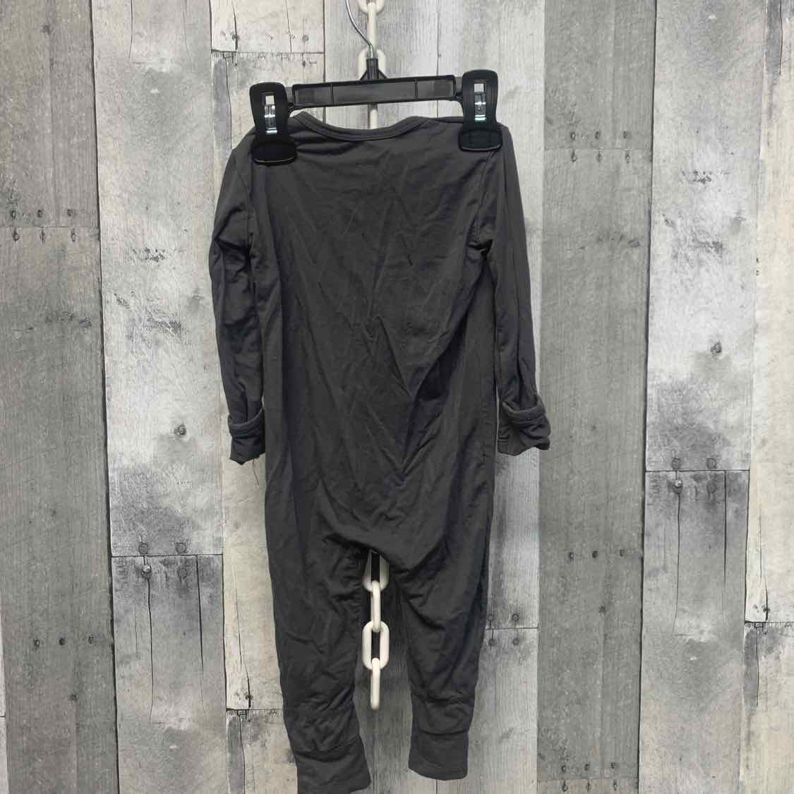 Size 6-12 Months Gray Mid Brand Footy PJs