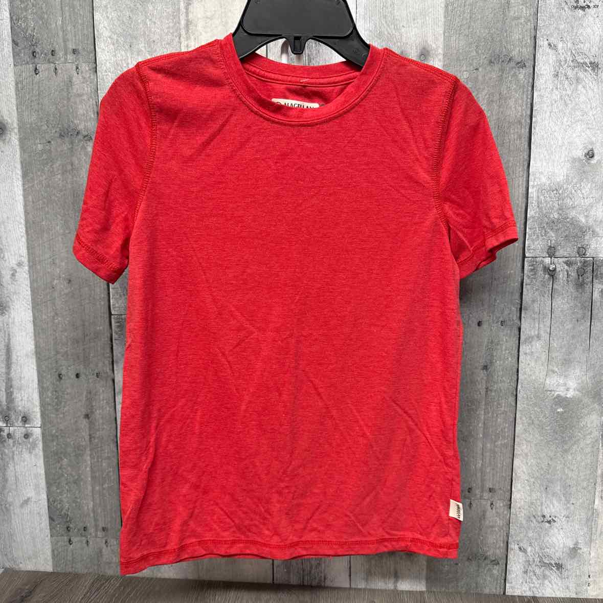 Size 10/12 Red Magellan Outdoors T Shirt