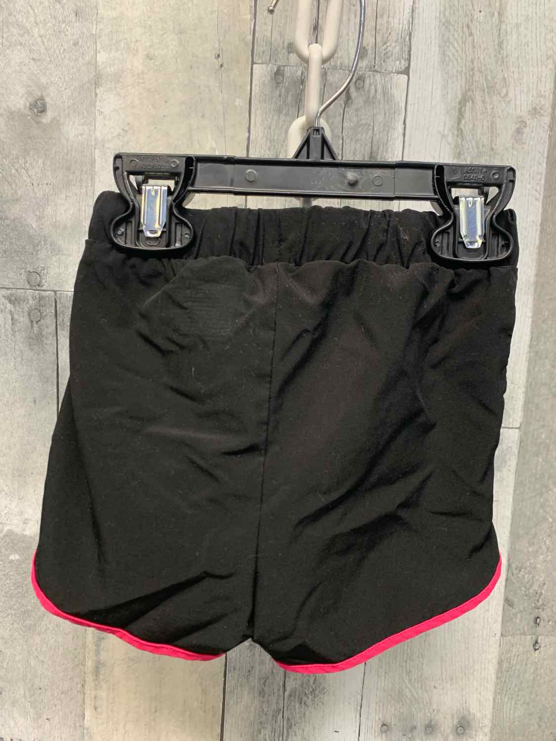 Size 2T Black/Pink Cat & Jack Shorts - Athletic
