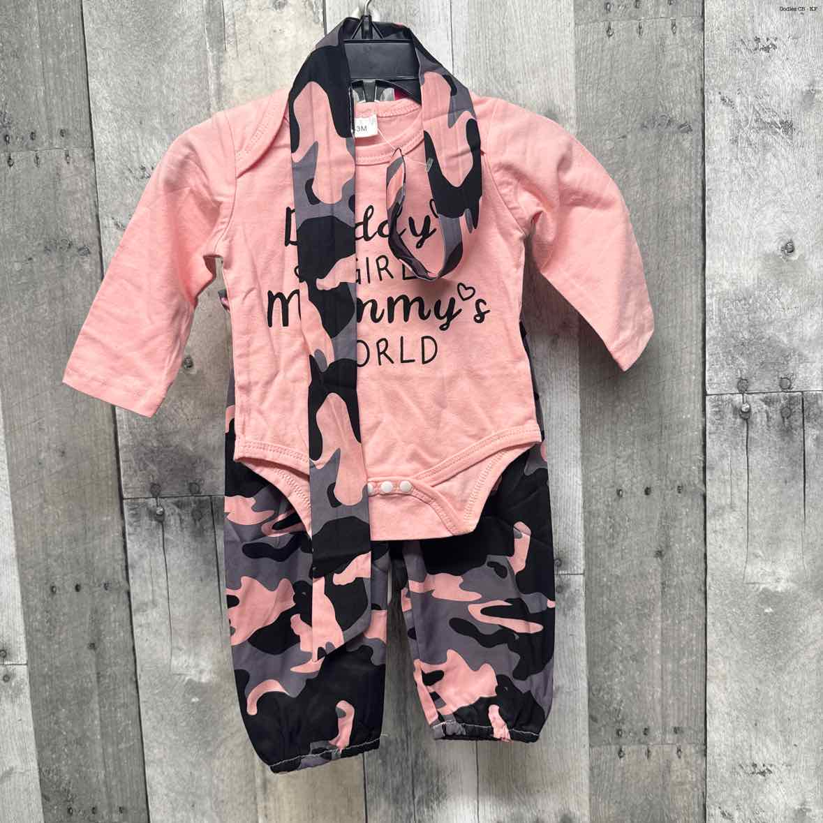 Size 0-3 Months Pink/Gray Boutique Brand Shirt/Pants