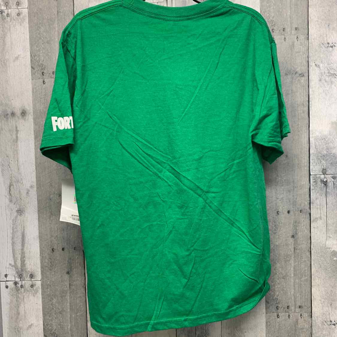 Size Large Green B Brand T Shirt