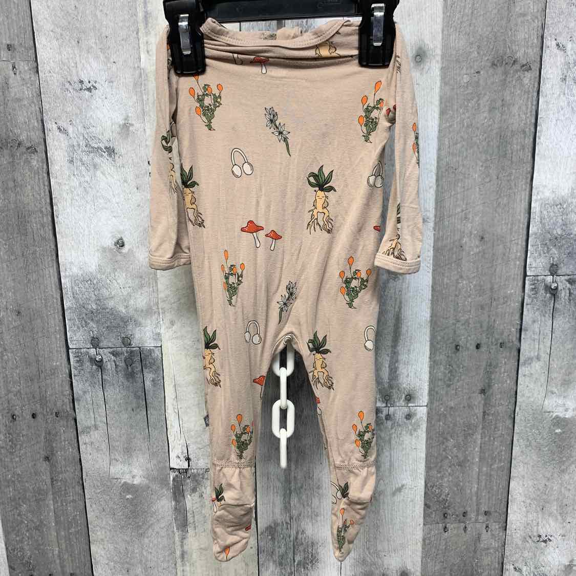 Size 3-6 Months Brown Print Kyte Footy PJs