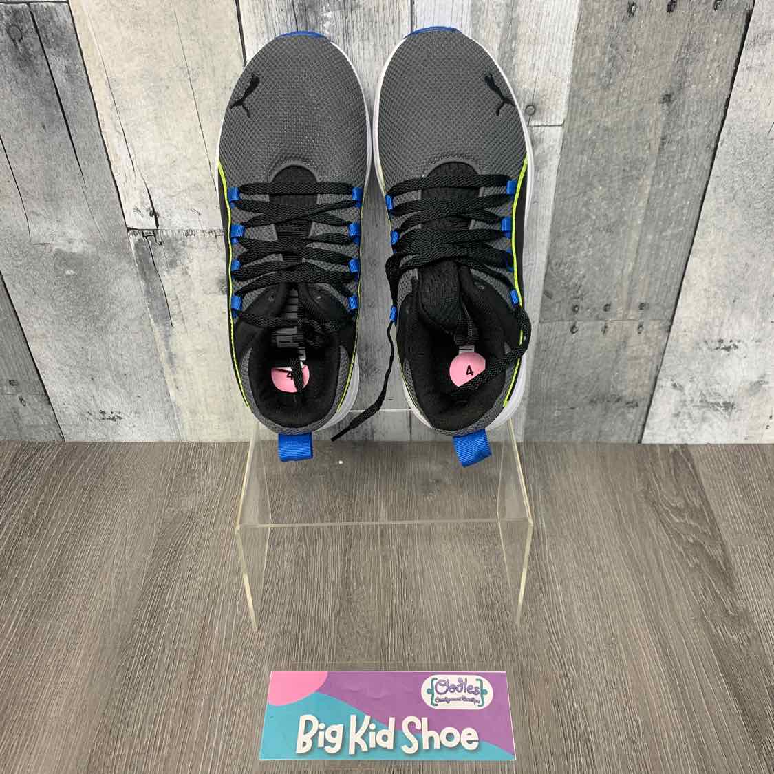Size 4 Gray/Blue Puma Sneakers