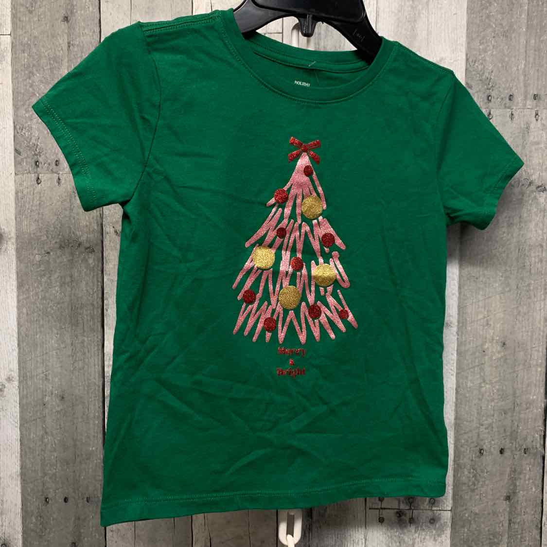 Size 7/8 Green Graphic Holiday Brands T Shirt