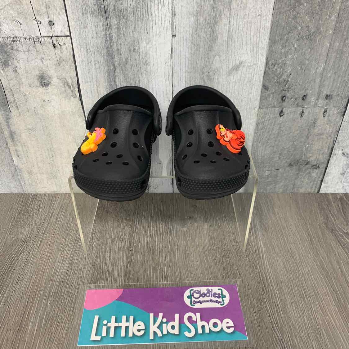 Size 6 Black Crocs Water Shoes
