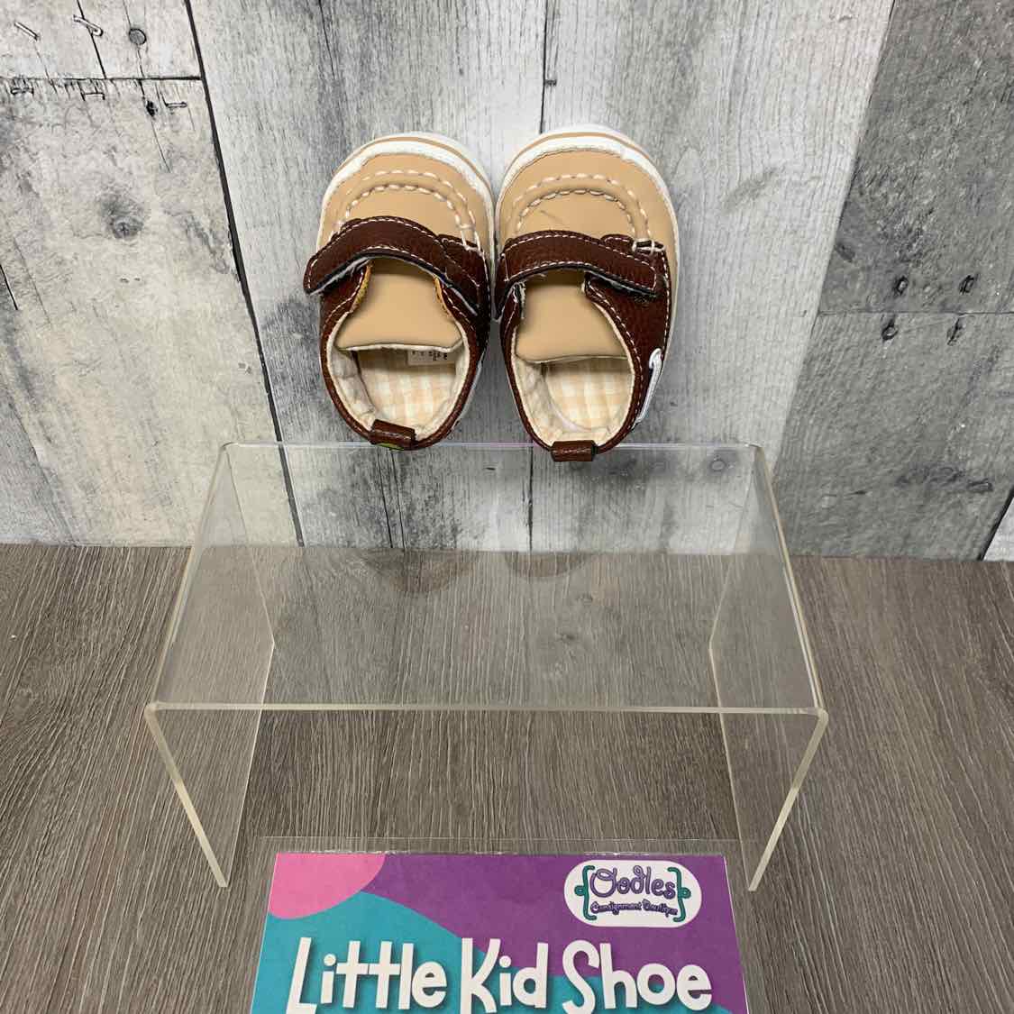 Size 1 Brown/Tan Mid Brand Soft Sole Shoes