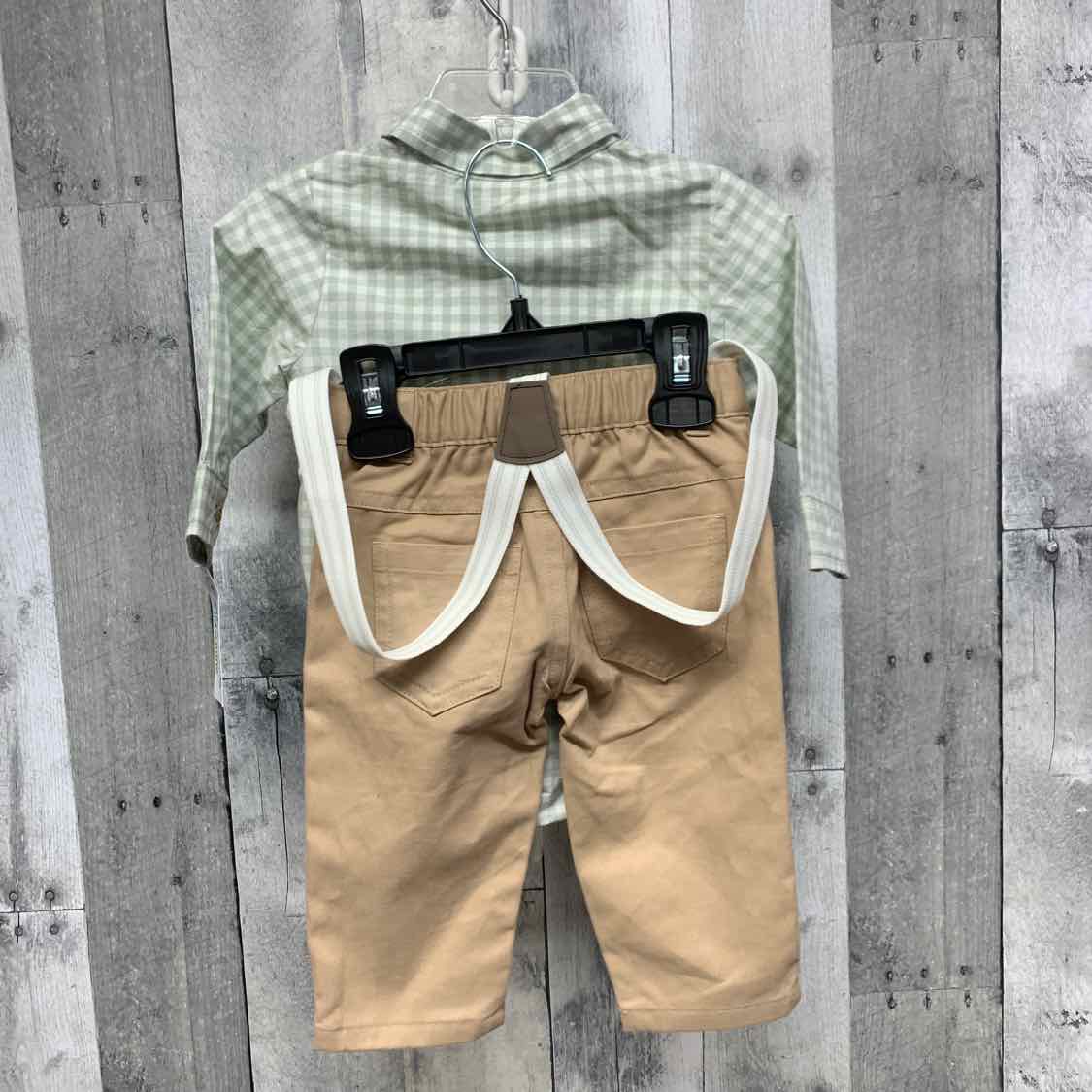 Size 3-6 Months Green/Tan Child of Mine Shirt/Pants