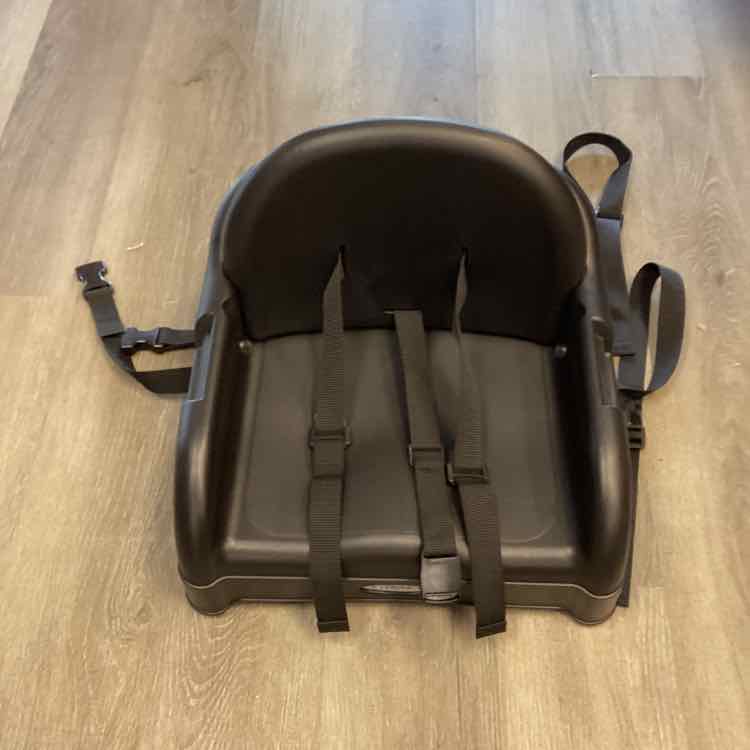 Graco Black/White High Chair