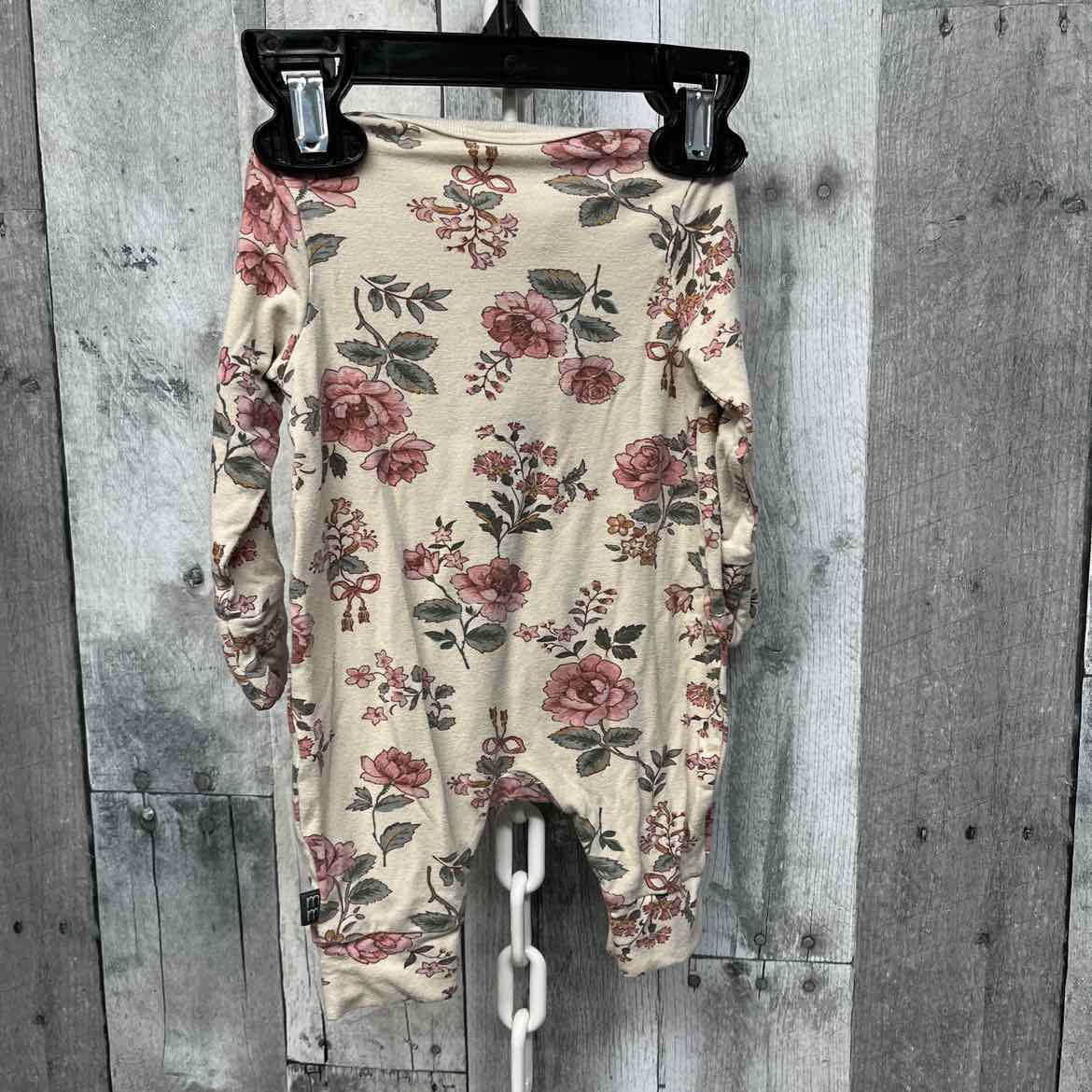 Size Newborn Ivory Graphic Modern Moments by Gerber Romper
