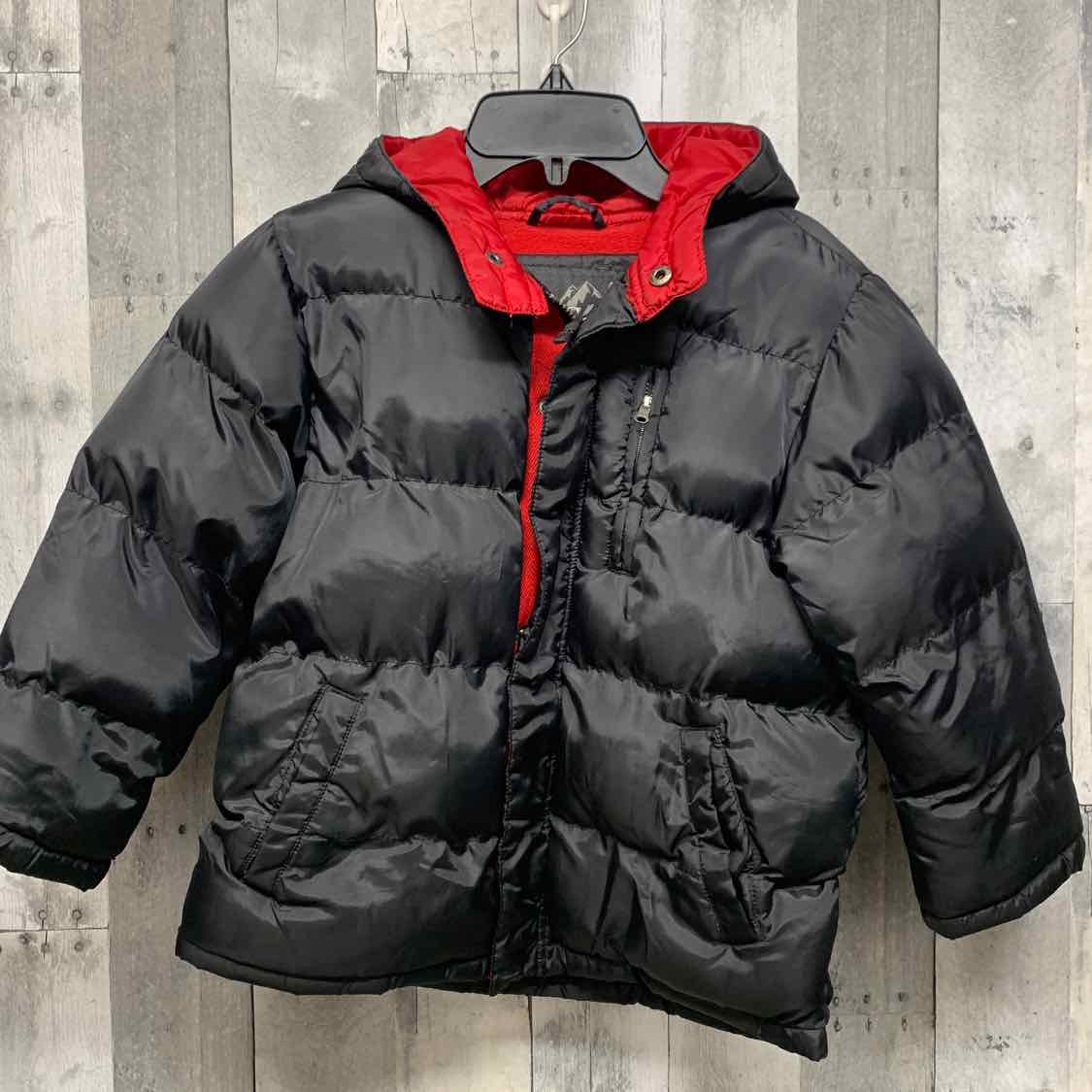 Size 5/6 Black/Red Children's Place Heavy Jacket