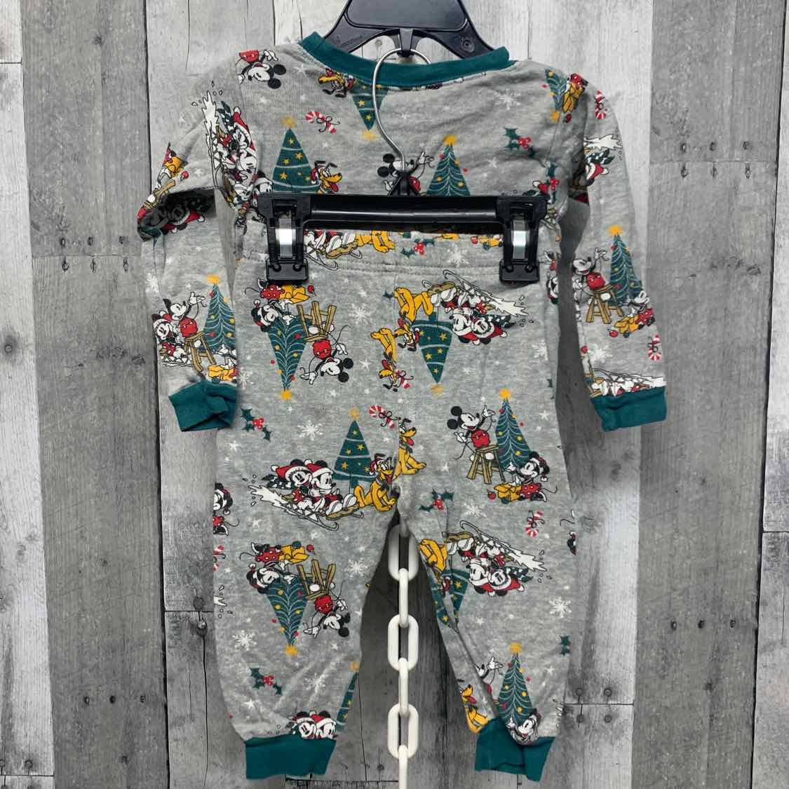 Size 2T Gray Print Disney 2pc PJs