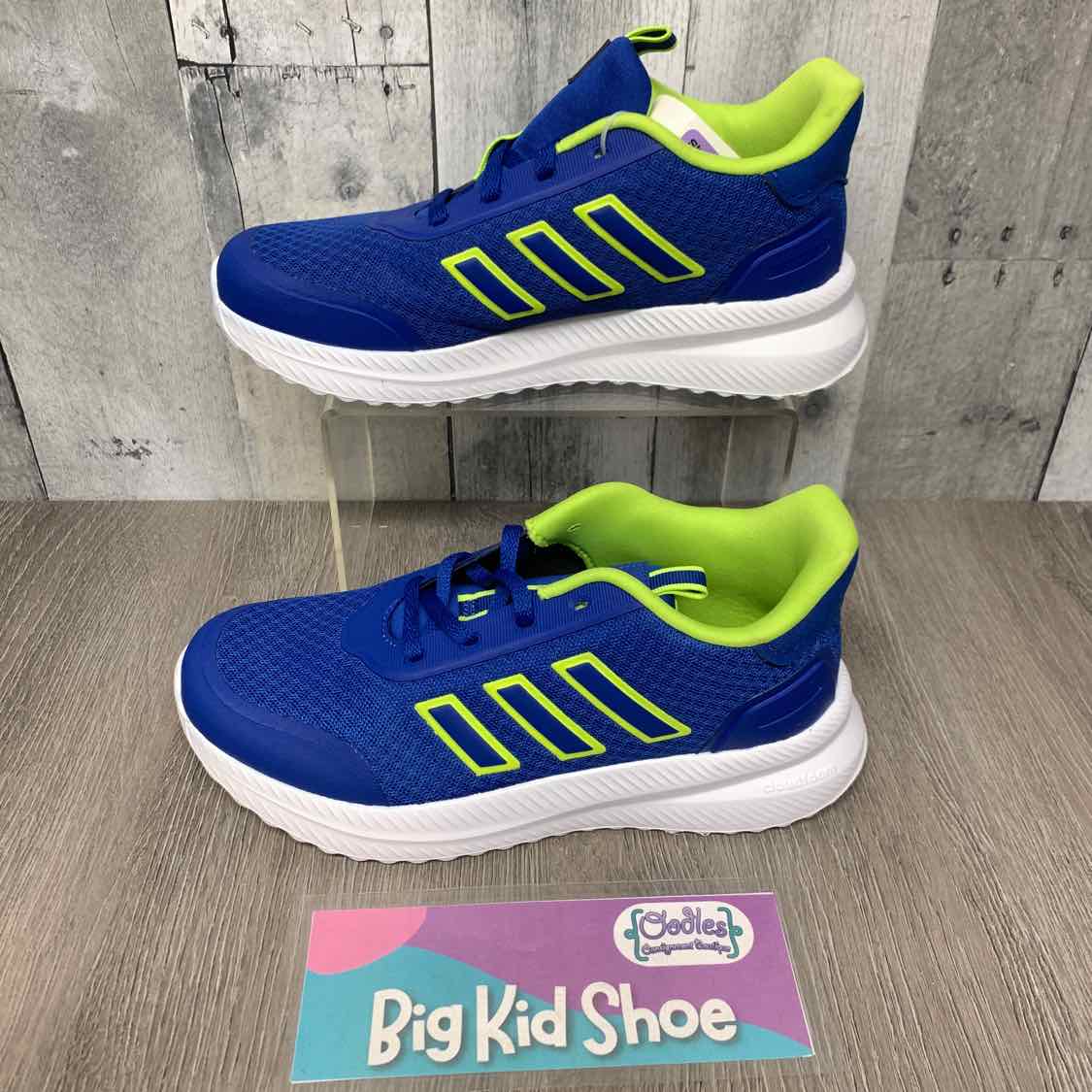 Size 4 Blue/Green Sport Brand Sneakers