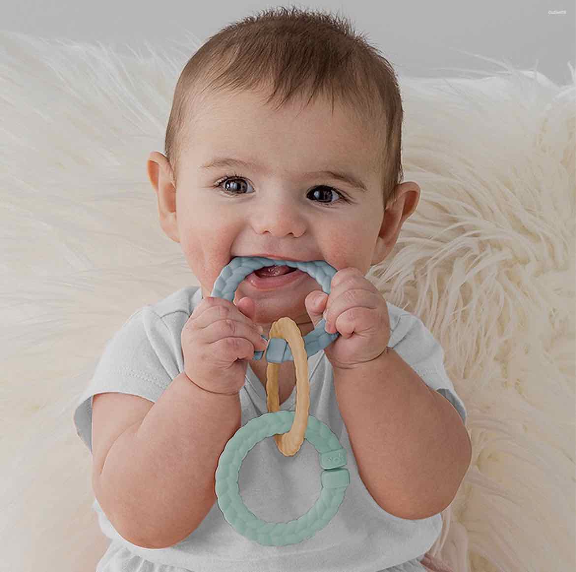 Itzy Ritzy Teether Gift Set