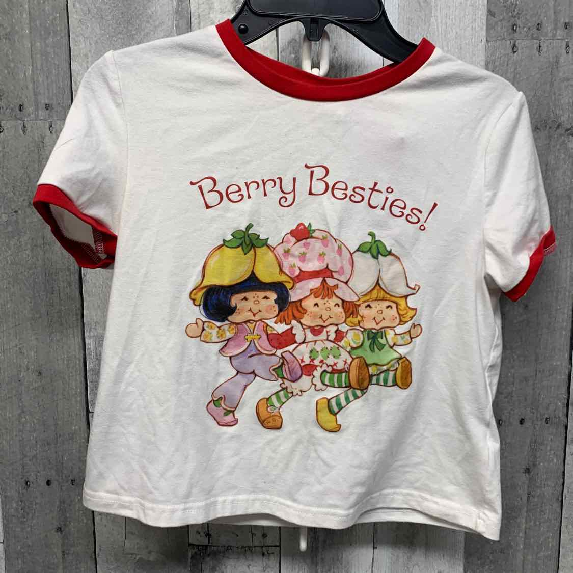Size 10 White Graphic Strawberry Shortcake T Shirt