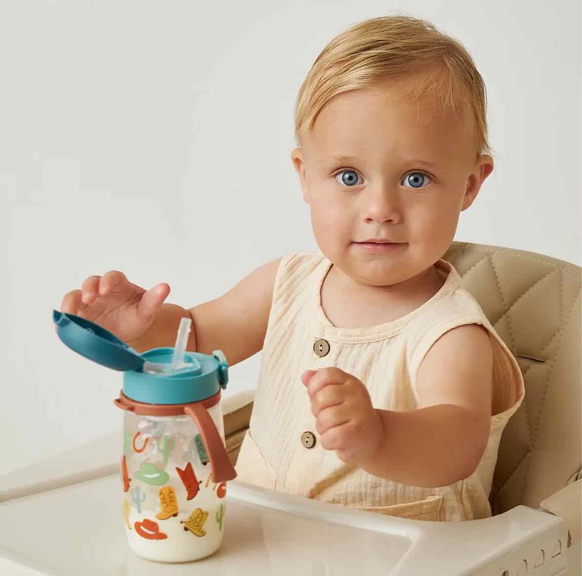 Itzy Ritzy Sips Straw Cup - OodlesCB