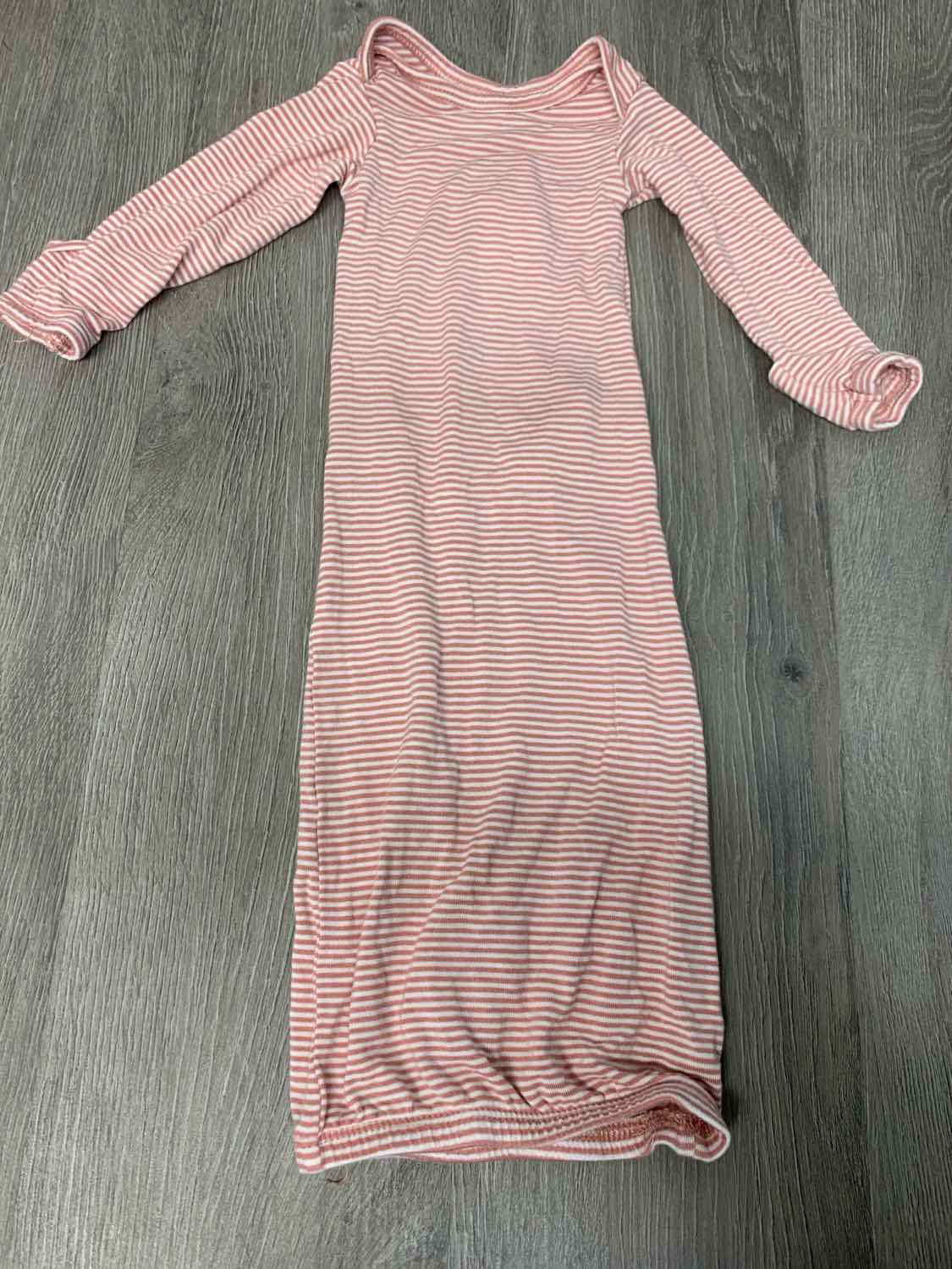 Size Preemie Pink Print Carter's Layette