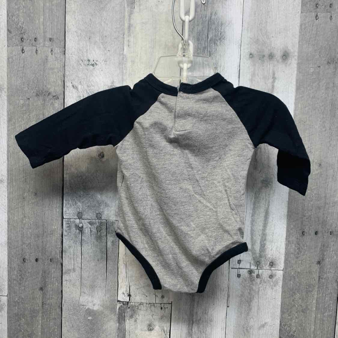 Size 6 Months Gray/Black Sport Brand Bodysuit