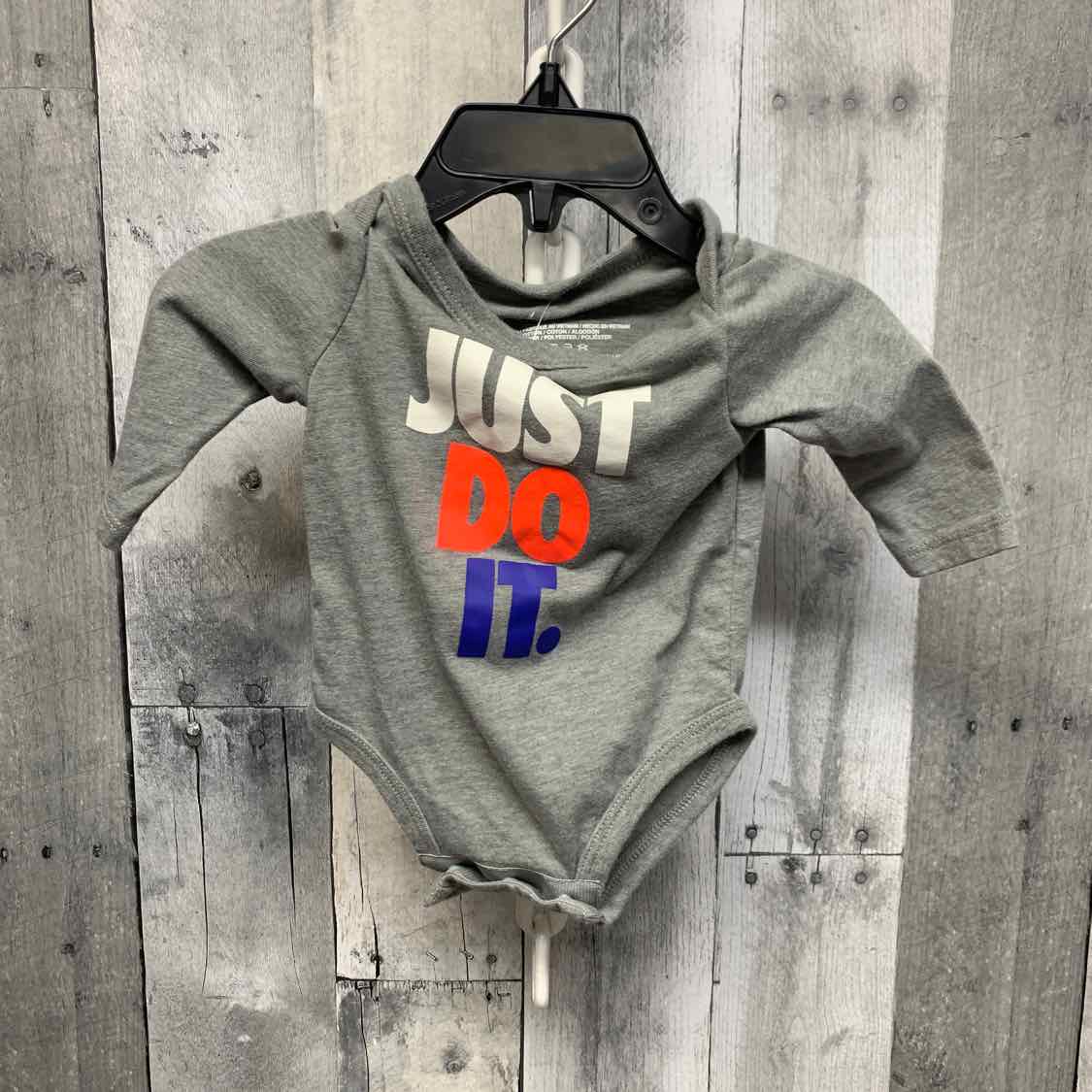 Size 3 Months Gray Graphic Sport Brand Bodysuit