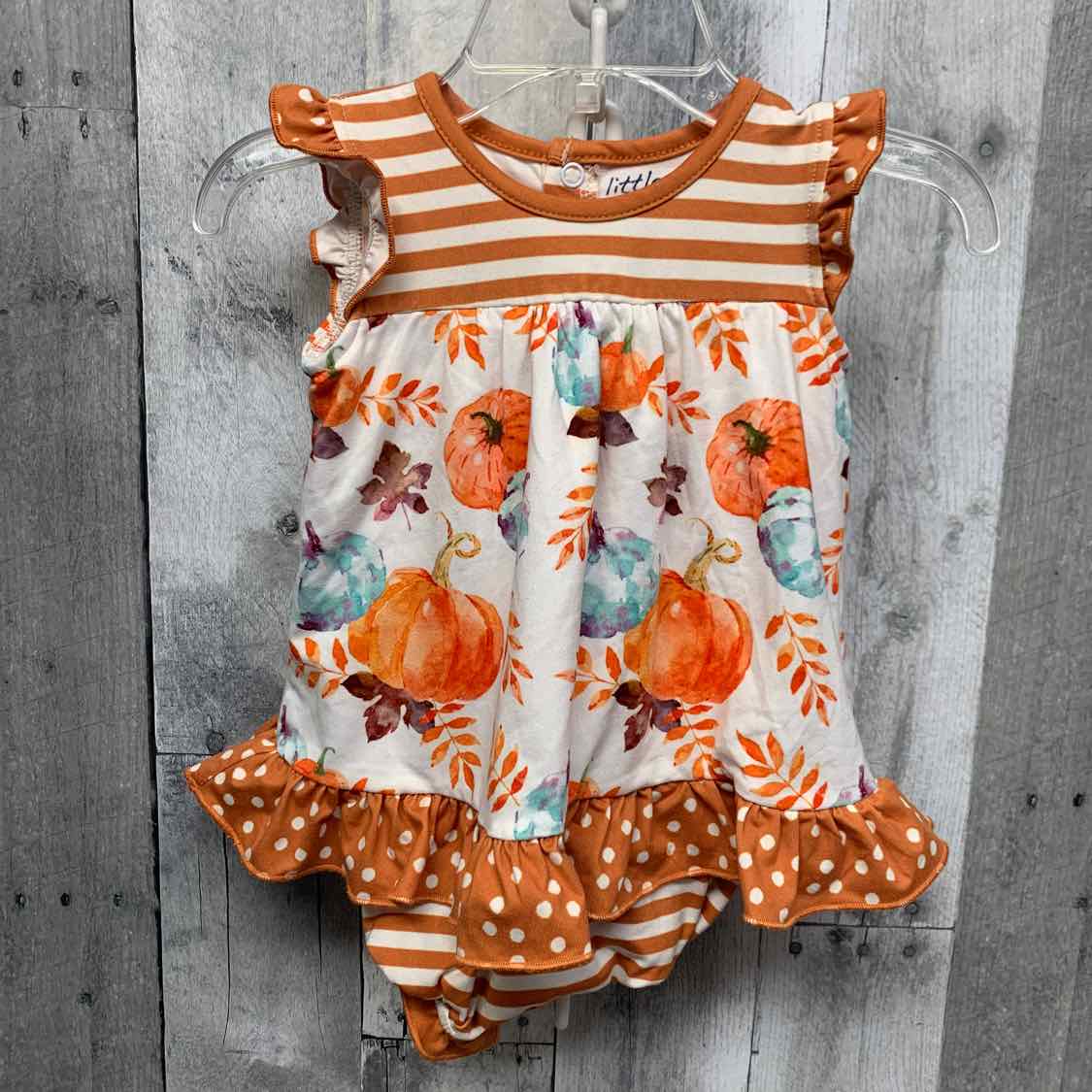 Size 6 Months White/Orange Boutique Brand Romper