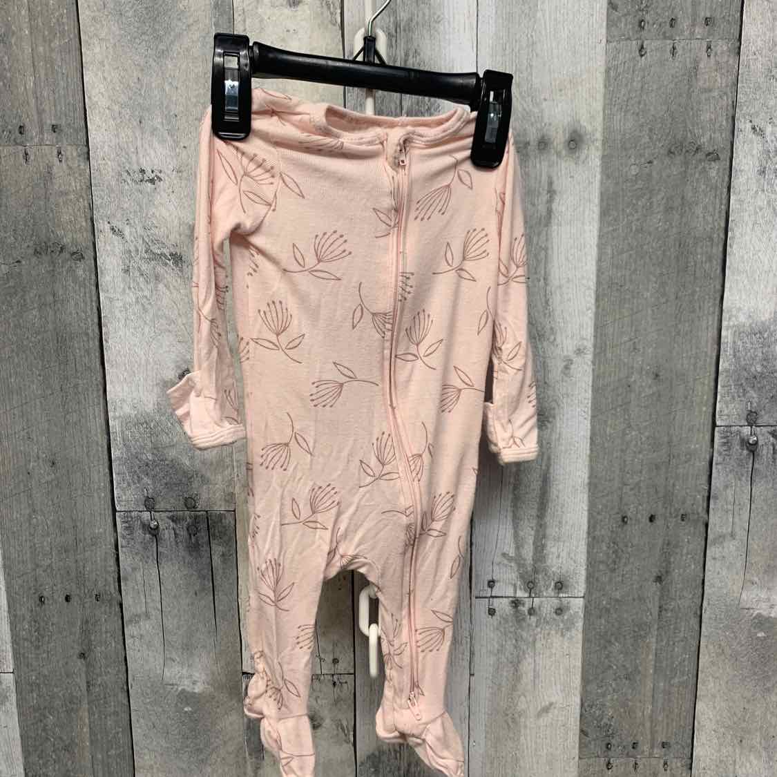 Size 0-3 Months Pink Print Cloud Island Footy PJs