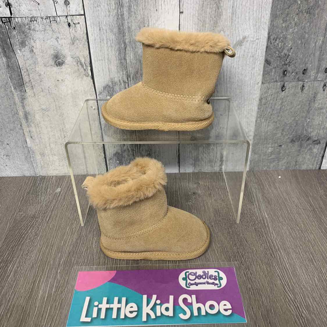 Size 0-6 Months Tan BearPaw Soft Sole Shoes