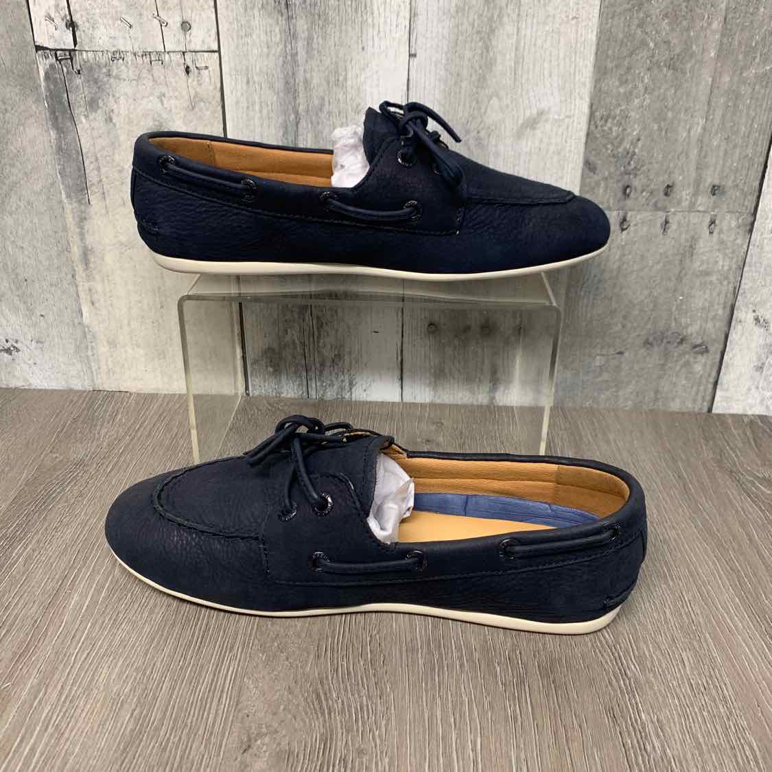 Size 6 Navy Sperry Loafers