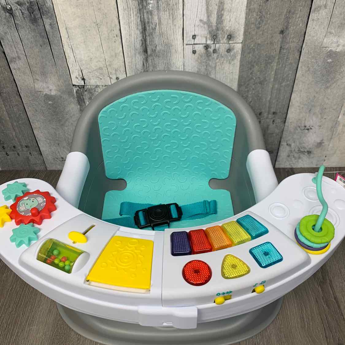 Infantino White/Teal Infant Seat