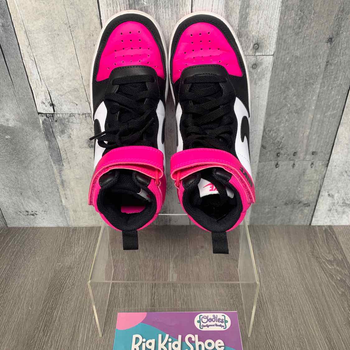 Size 3.5 Black/Pink Sport Brand Sneakers