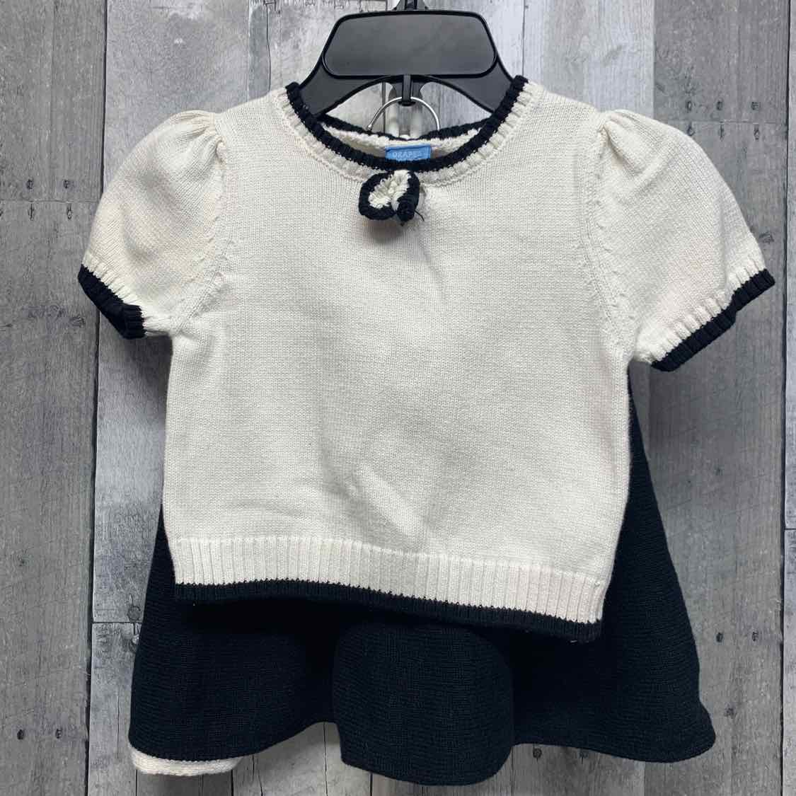 Size 6 White/Black B Brand Shirt/Skirt
