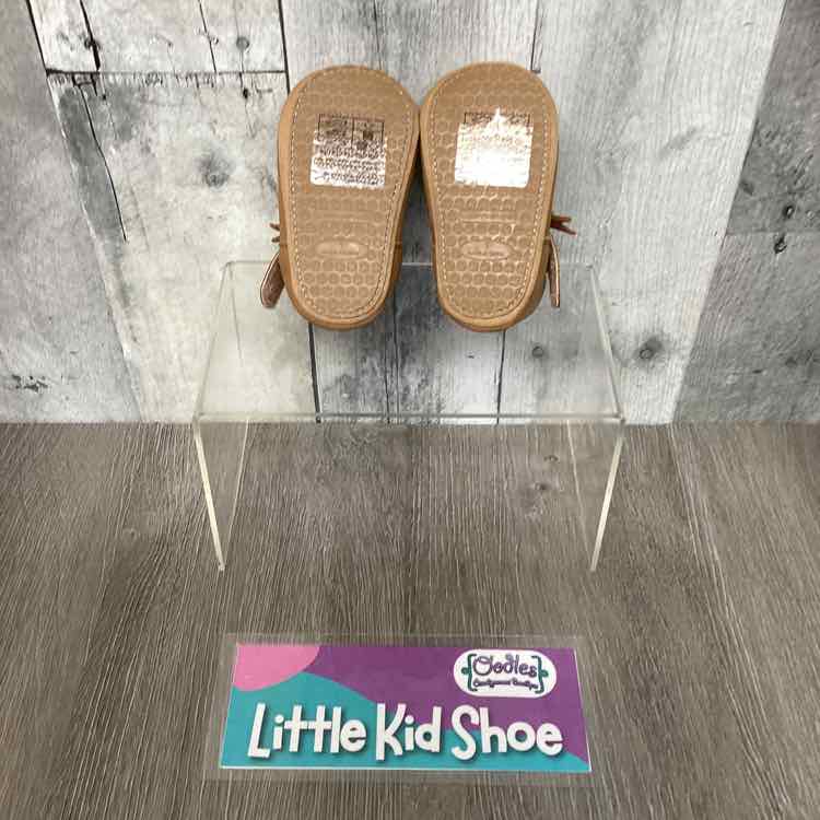 Size 1 Tan Lucky Brand Soft Sole Shoes - OodlesCB
