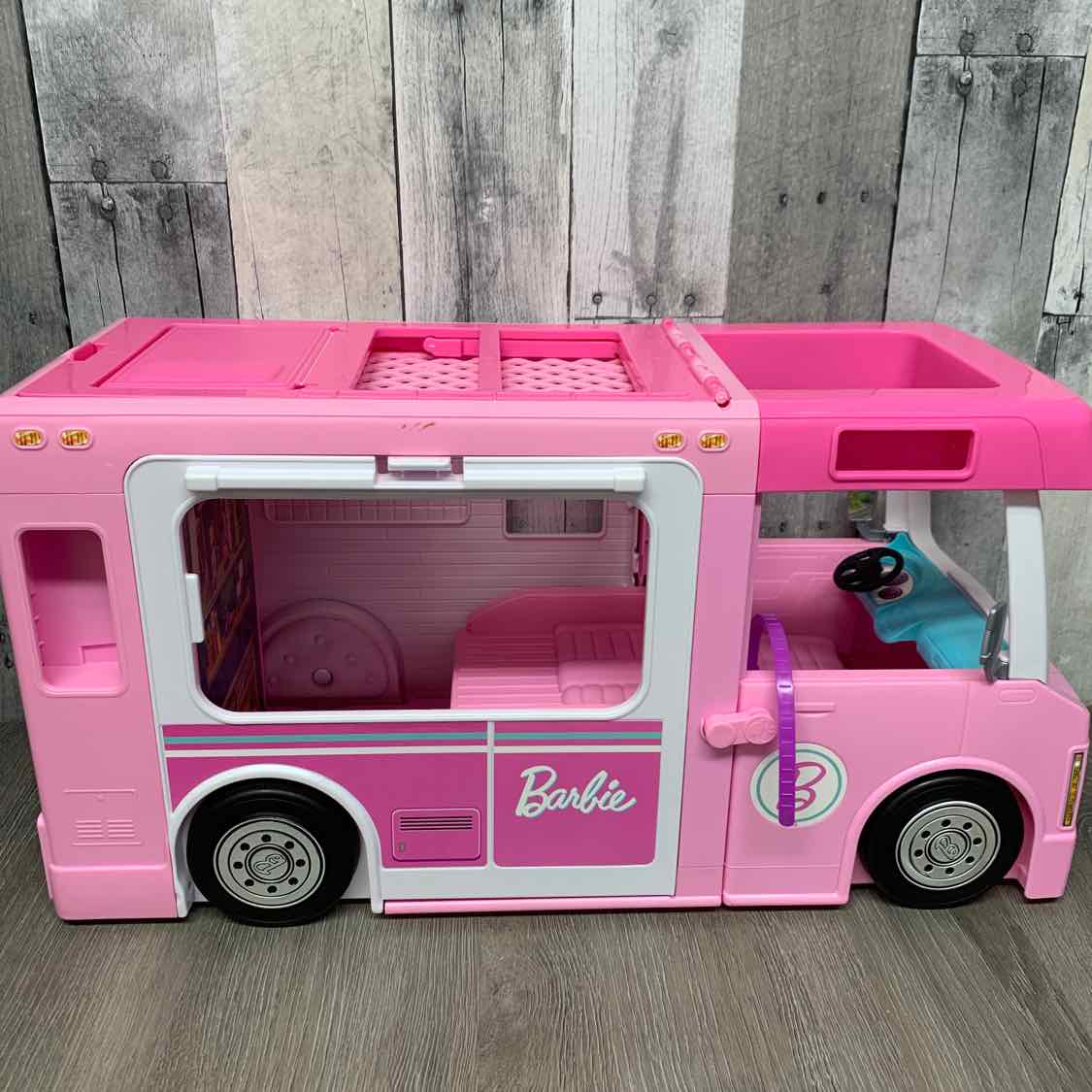 Barbie Pink Doll Playset