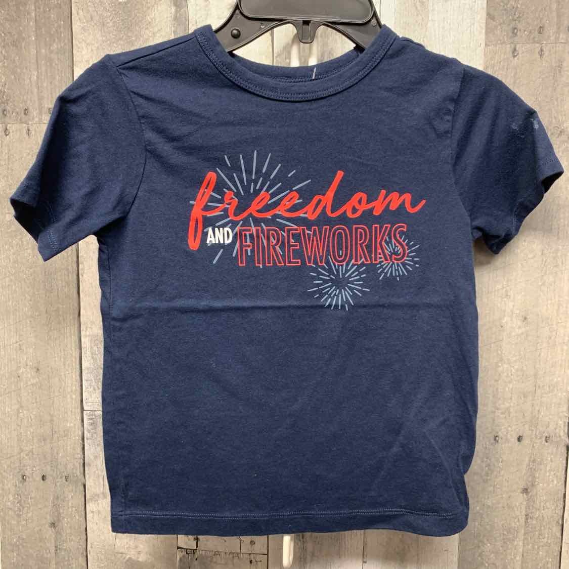 Size 5T Navy/Red Holiday Brands T Shirt
