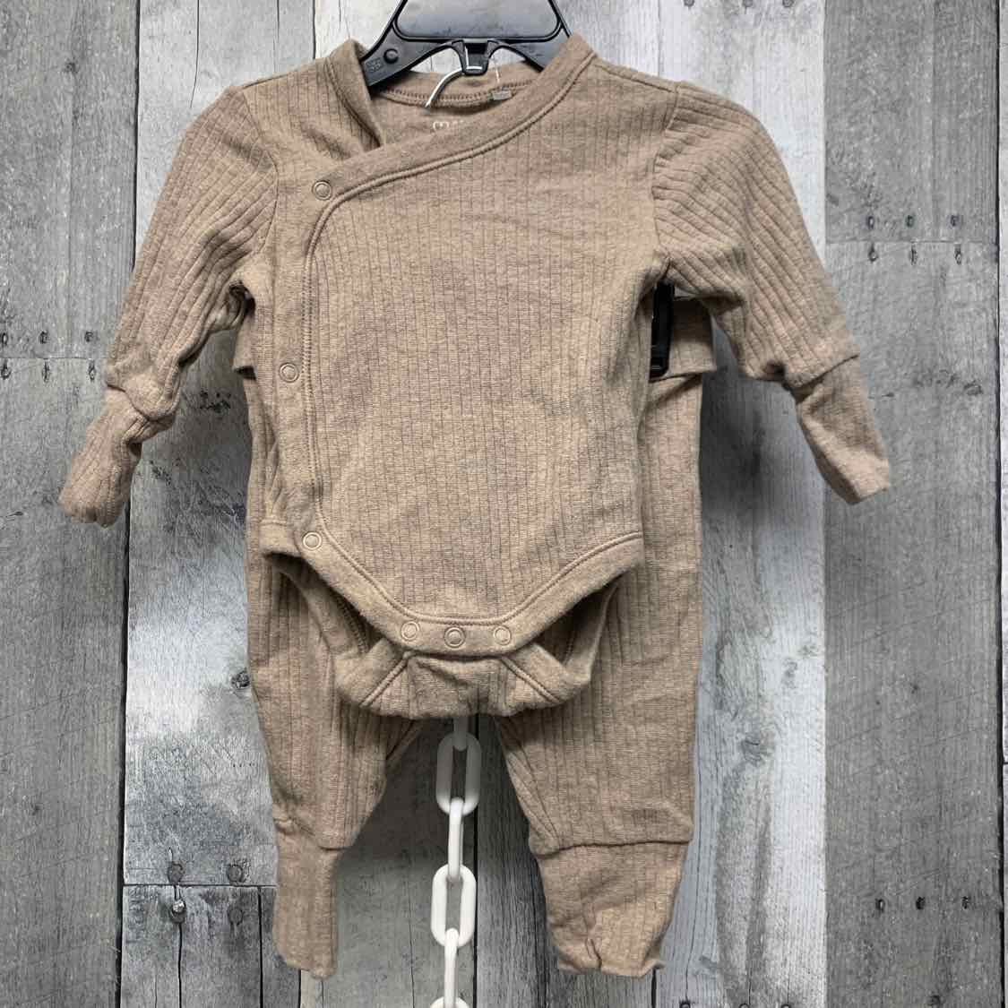 Size 3-6 Months Brown B Brand Shirt/Pants