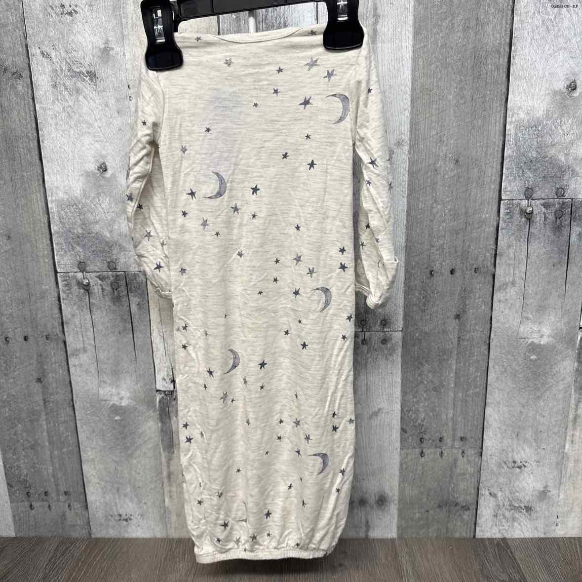 Size 3 Months Gray Print Just One You Layette