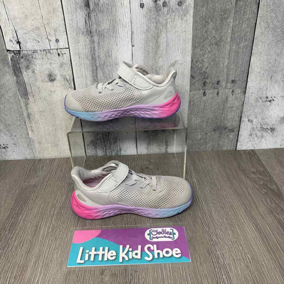 Size 9 Gray/Pink New Balance Sneakers