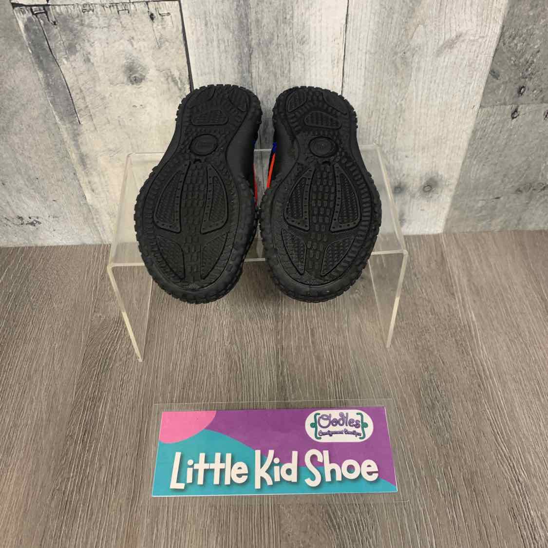Size 5/6 Black/Red Wonder Nation Water Shoes