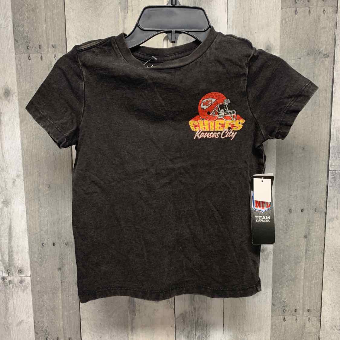 Size 5 Black Print Team Apparel T Shirt