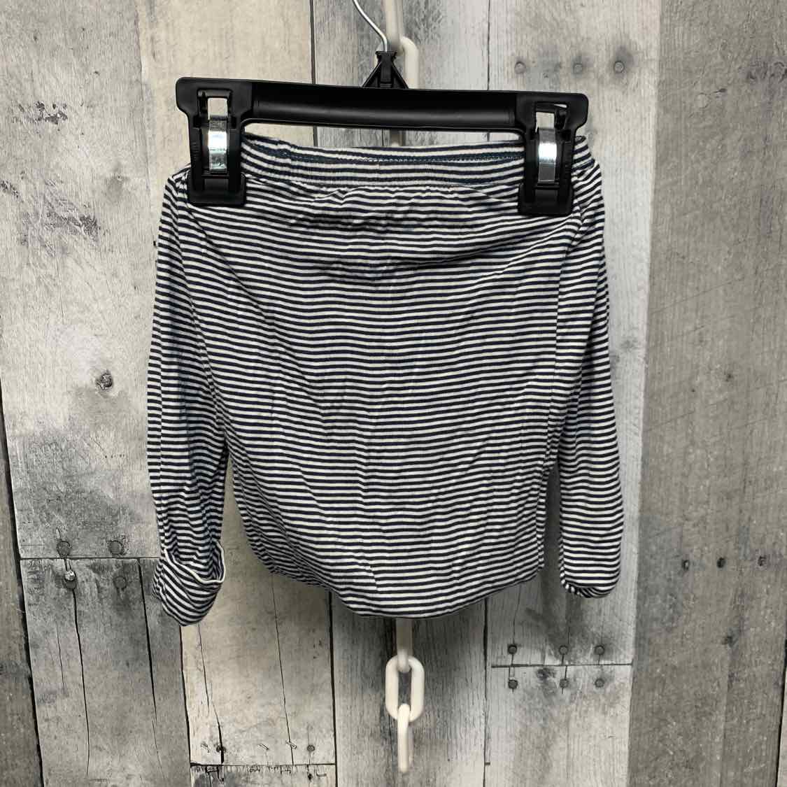 Size Newborn Gray Striped Carter's Layette