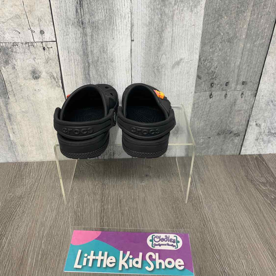 Size 6 Black Crocs Water Shoes