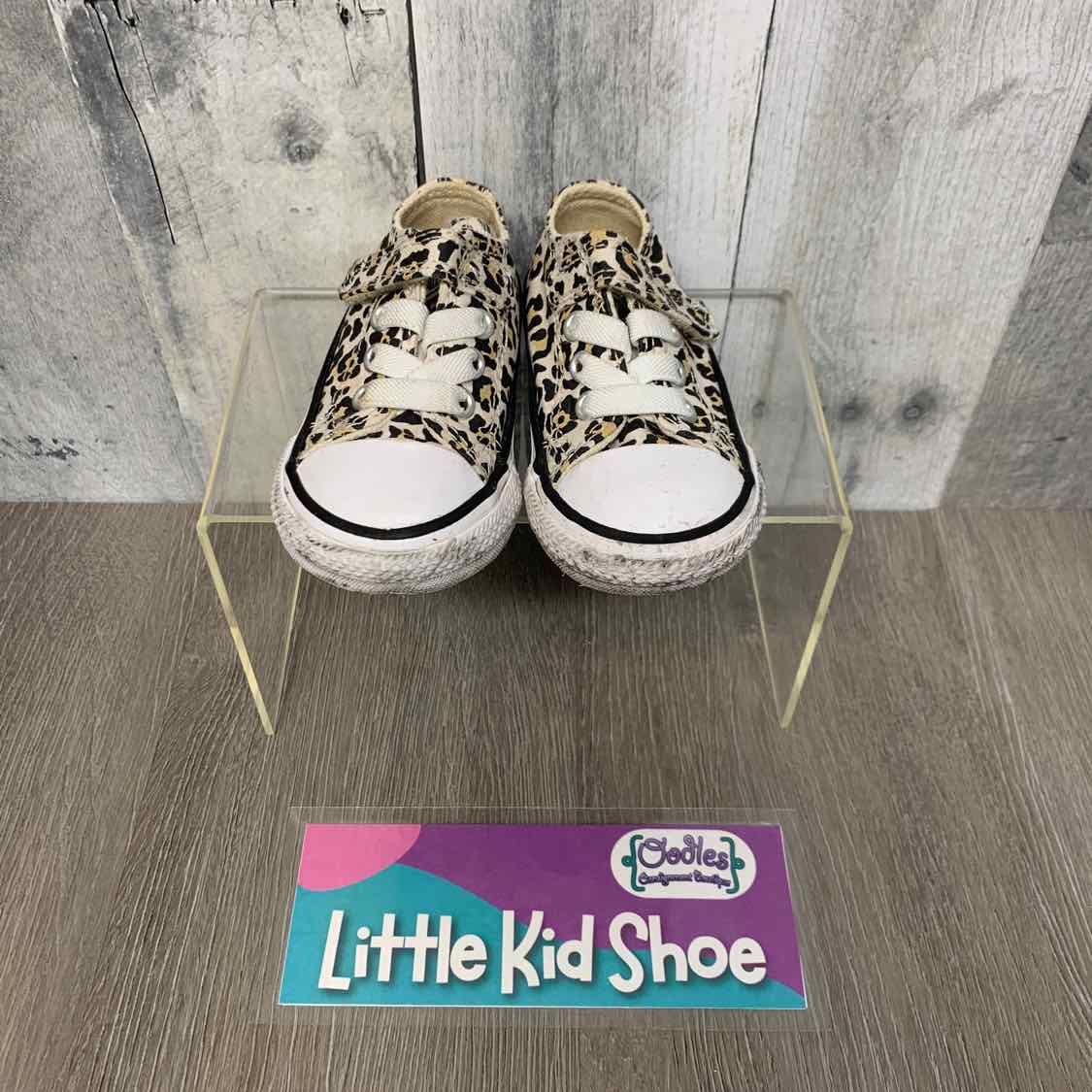 Size 3 Tan Animal Print Converse Sneakers