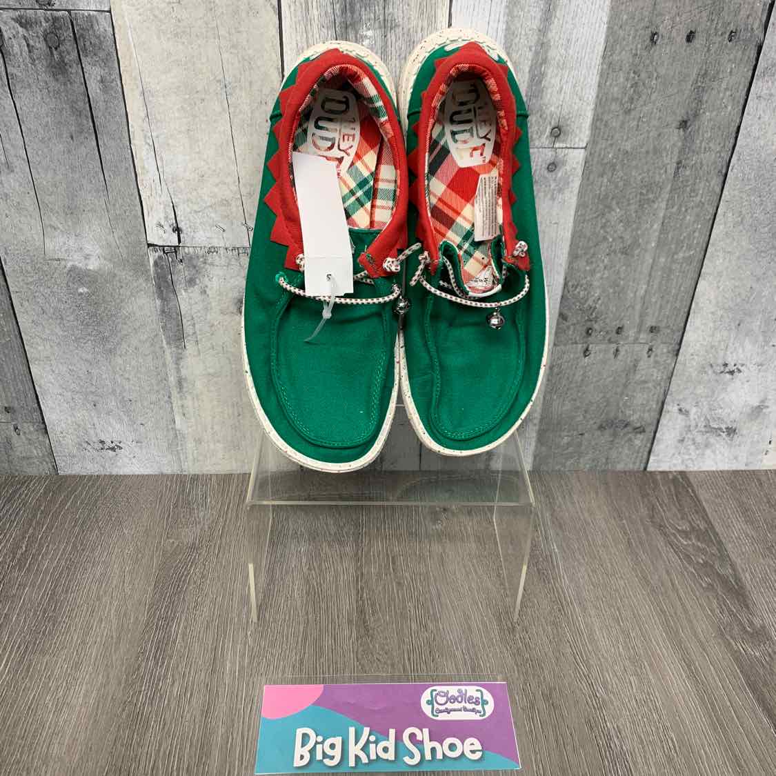 Size 7 Green/Red Hey Dude Loafers