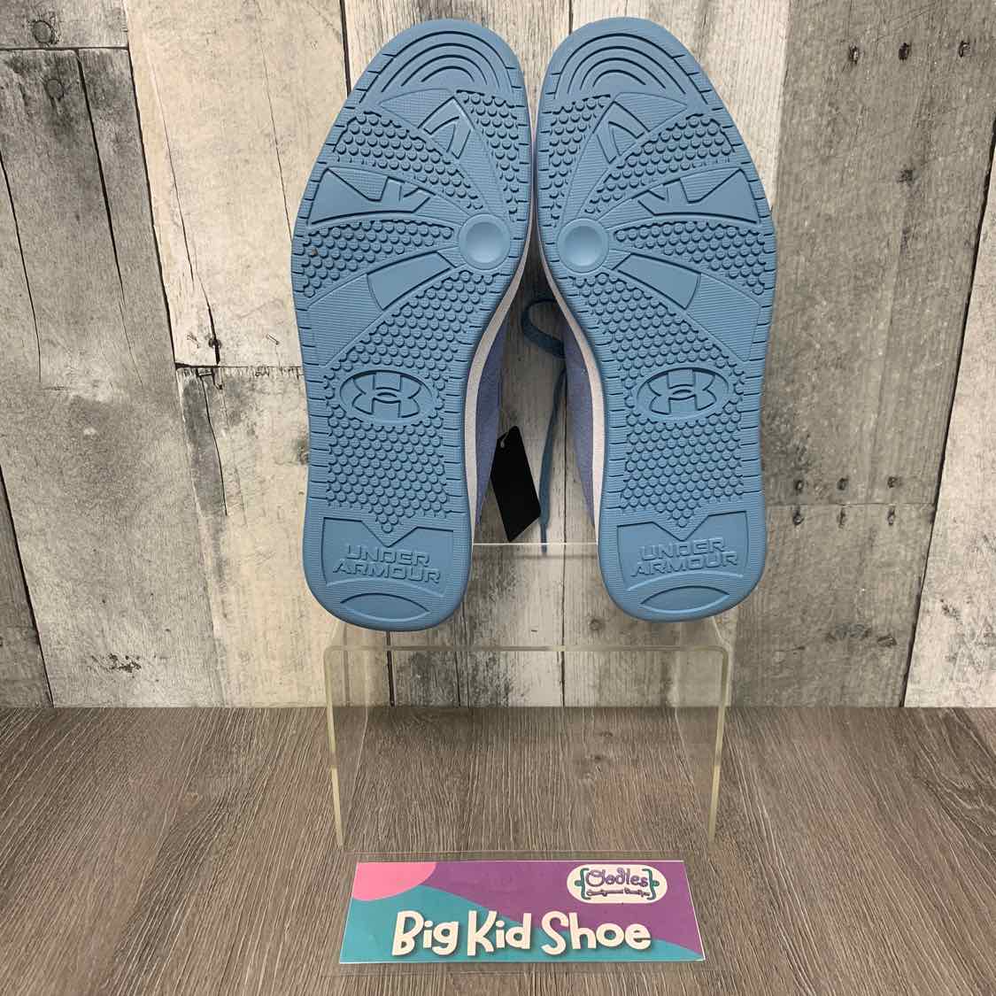 Size 5.5 Blue/White Sport Brand Sneakers