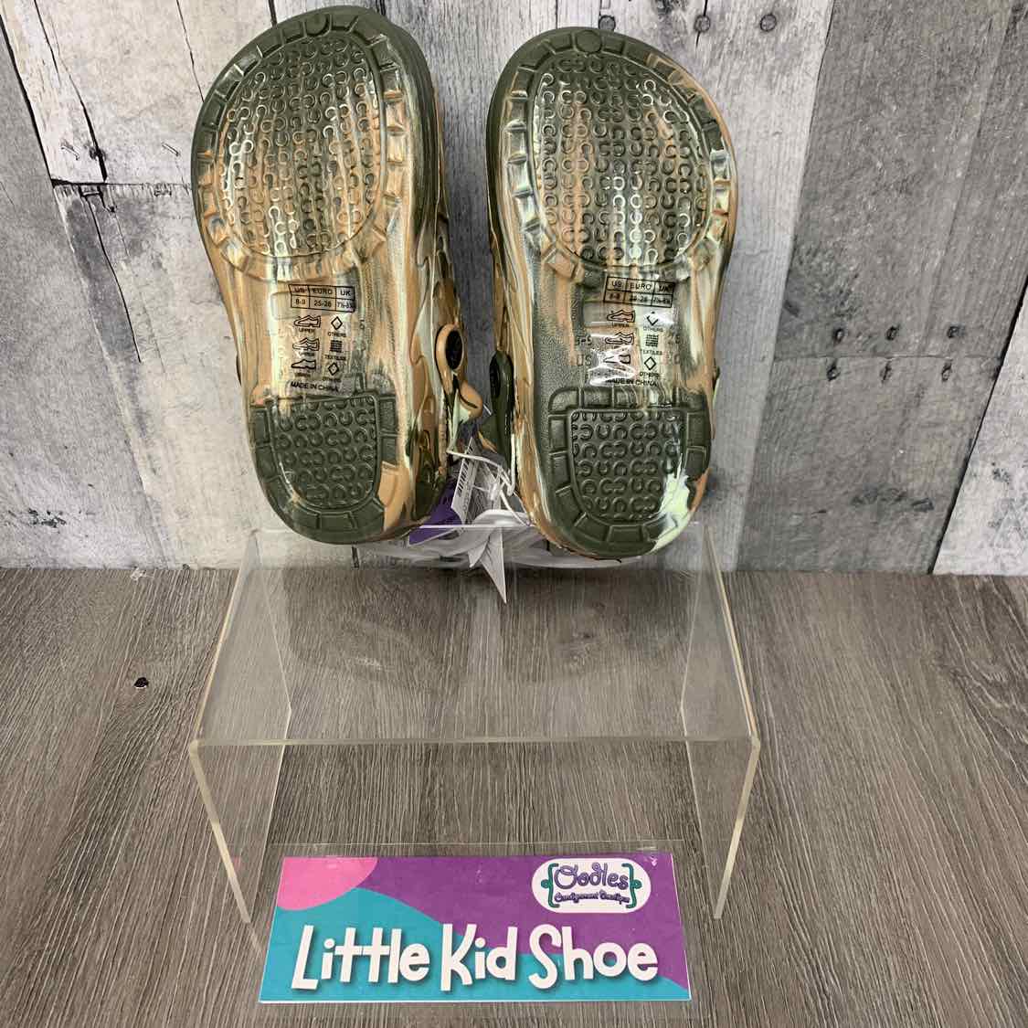 Size 8/9 Green/Brown Capelli Slip On Shoes