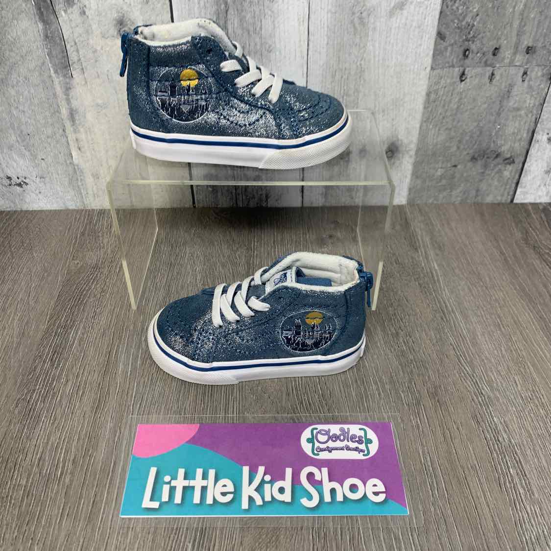 Size 5 Blue/White Vans Sneakers - OodlesCB