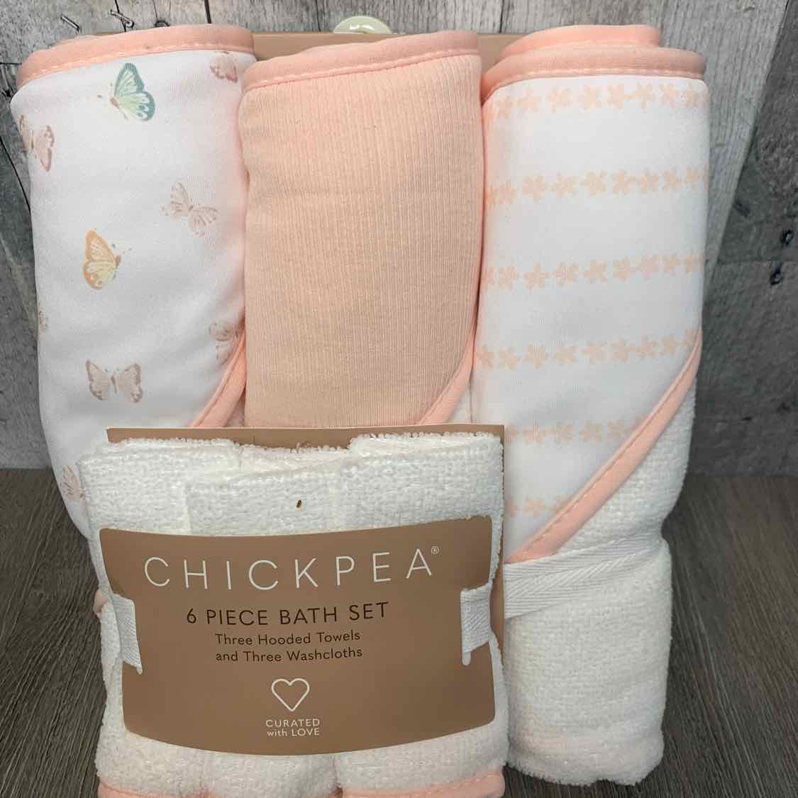 Generic White/Pink Bath Set