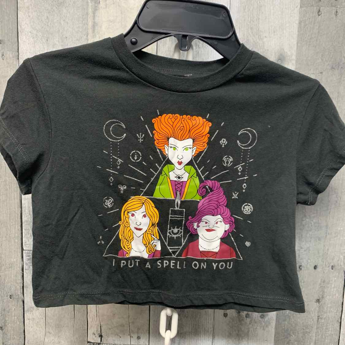 Size 4/5 Black Graphic Disney Short Sleeve Shirt