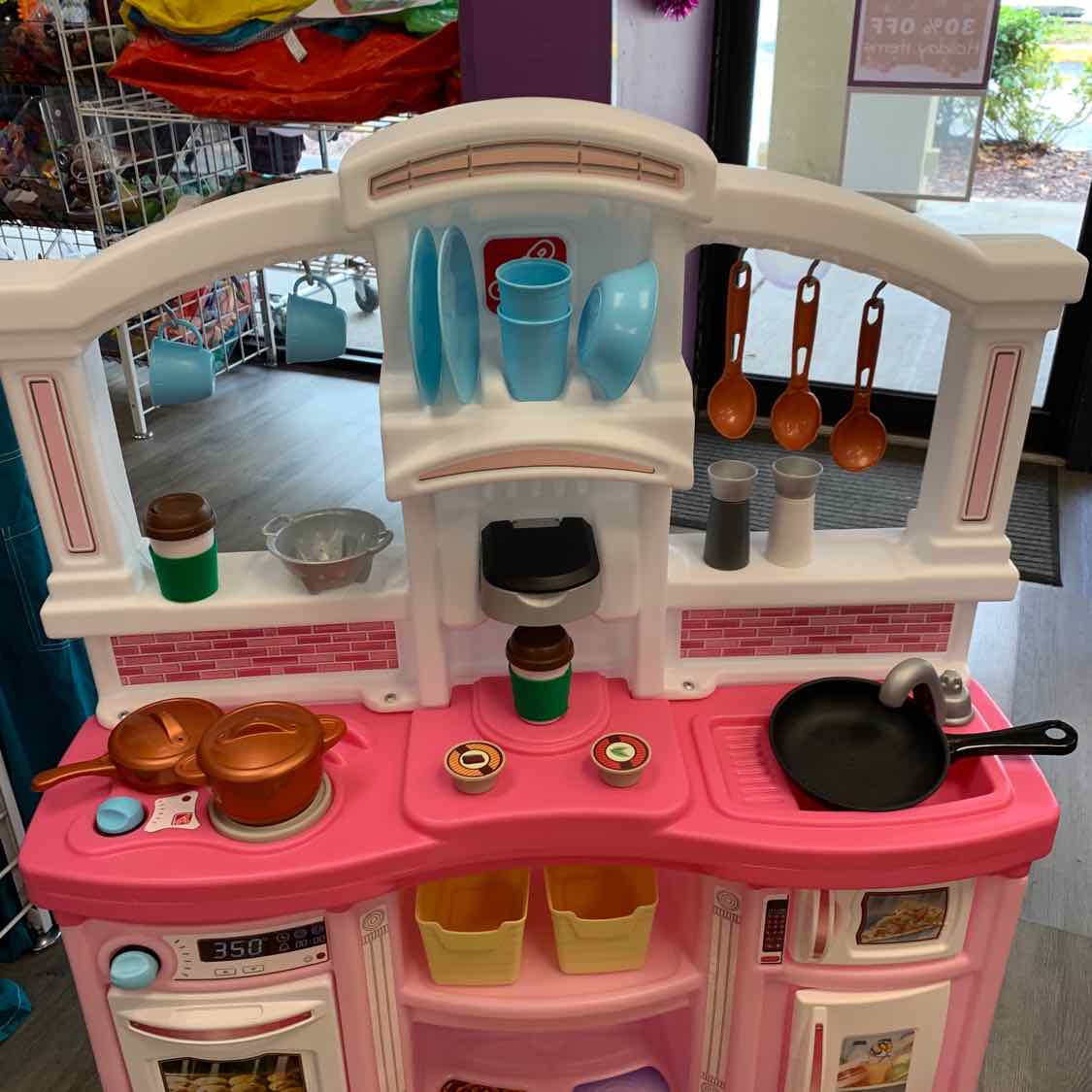 Step2 Pink/White Kitchen Set