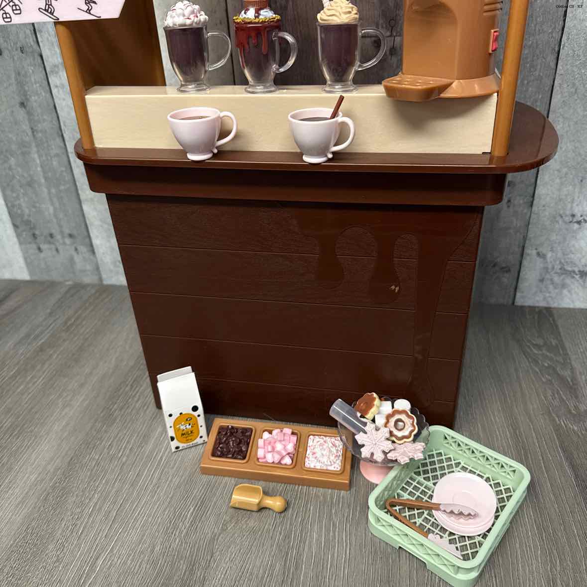 Our Generation Brown/Pink Doll Playset