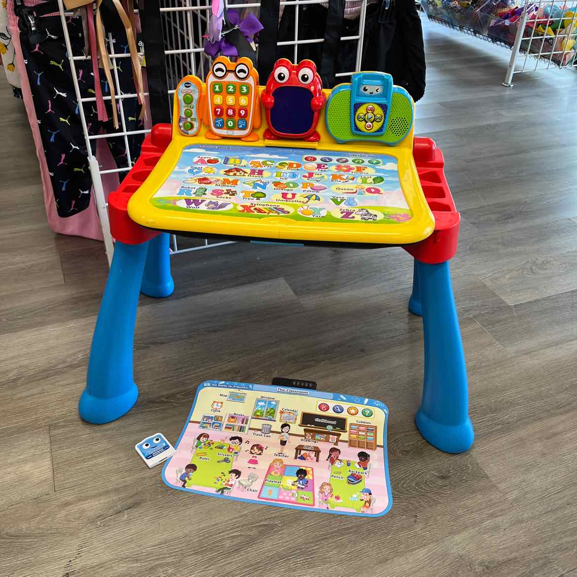 VTech Red/Blue Activity Table